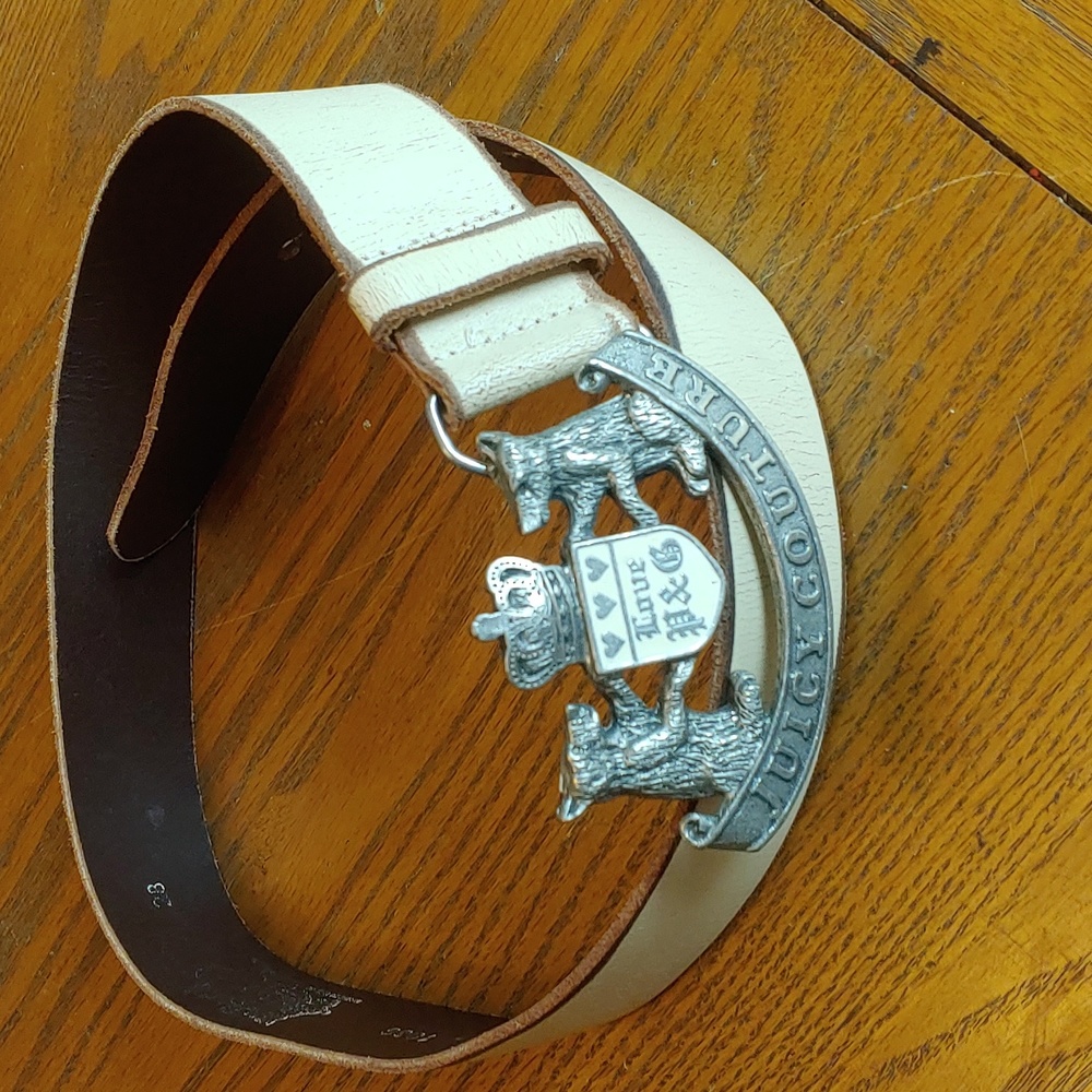 Juicy Couture Love P&G belt